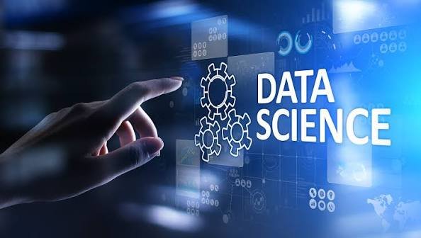Intellipaat vs upGrad for Data Science: Which Program Should I Choose?